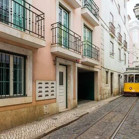 Alfama Modern Two-bedroom W/ River View And Parking - By Lu Holidays Apartmán