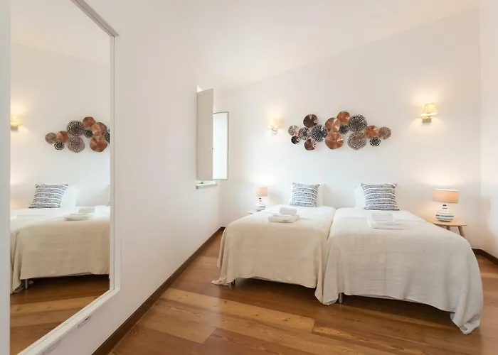 公寓 Alfama Modern Two-bedroom W/ River View And Parking - By Lu Holidays *