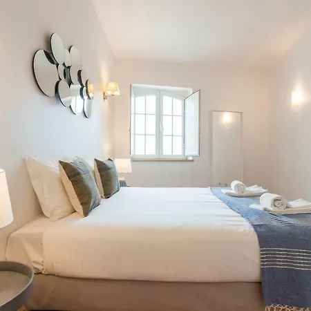 شقة Alfama Modern Two-bedroom W/ River View And Parking - By Lu Holidays *